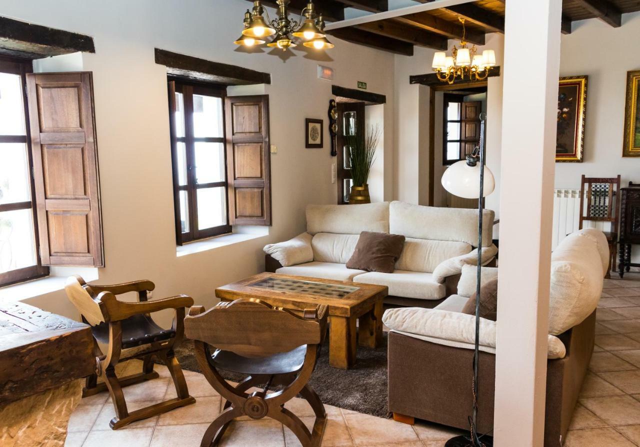 Casa De Aldea El Navaron Кофинио Экстерьер фото